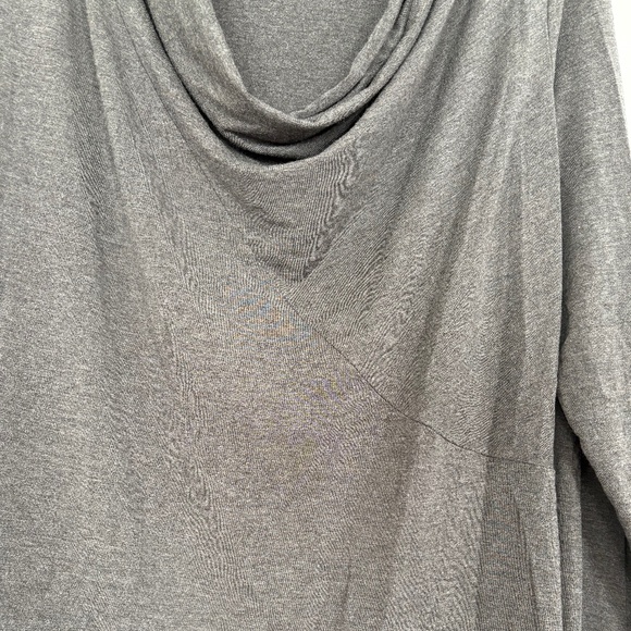 New Banana Republic Grey Cowl Neck Long Sleeve Light Weight Sweater - Picture 6 of 6